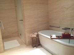 -上海衡山路十二号华邑酒店