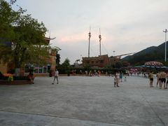 -汤山欢乐水世界