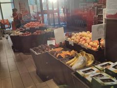 -哈尔信食品超市(世纪花园店)