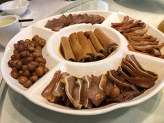 -辣螃铠盆盆蟹大排档(海昌店)