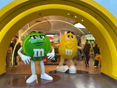 -m豆巧克力世界(上海世茂广场店)