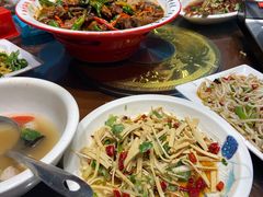 -鲁南仔·滕州炒鸡(经三路店)