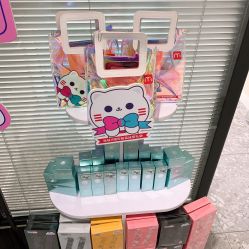 -咪咪专业脱毛连锁机构