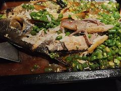 -夯鱼烤鱼·尔滨地标美食(中央商场店)