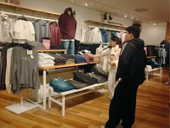 -Hollister(天环广场店)