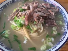 加肉骨汤面-竹青胶东摔面(黄岛开发区店)