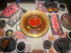 -哥老官重庆美蛙鱼头(宝山龙湖店)