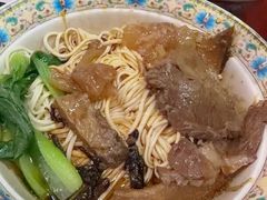 -金杨拉面王小吃面馆·牛三宝面·红烧牛肉粉