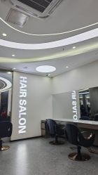 -MOVAN  HAIR莫凡匠人发型屋