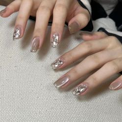 -FuFu美甲美睫