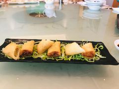 生拆海虾龙凤春卷-广州天河合景福朋喜来登酒店 · 聚味轩中餐厅