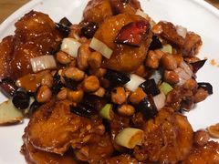 宫爆虾球-陈傻子餐厅(世纪都会店)