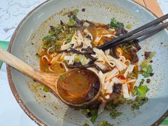 -百春原湖南牛肉粉(百联世纪店)