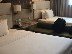 房间很大还有榻榻米-西安大雁塔科技大学地铁站亚朵酒店