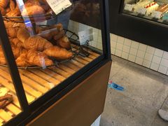 -Dough&Joe团憩(瑞虹天地月亮湾店)