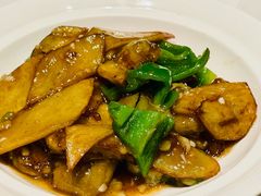 -孙家外婆•长春地标美食新名片(吾悦广场店)