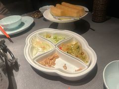 -左庭右院鲜牛肉火锅黑金店(陆家嘴中心店)