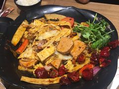 -小山城麻辣香锅(新邻生活广场店)