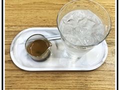 -边渡咖啡烘焙店(昙华林店)