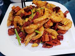 -大城·烧烤海鲜大排档(台东店)