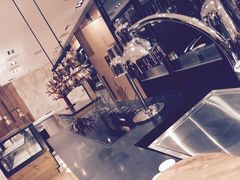 -松咖啡自助餐厅·松北香格里拉