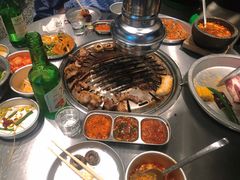 -馥二代韩式烤肉 2세대 불고기(喷水池店)