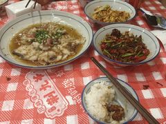 -荆九爷爆炒桥头三嫩(云南北路店)