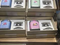 -猫的天空之城概念书店(杭州南宋御街店)