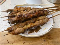 -亮健容天生蚝烧烤自助(交道口直营店)