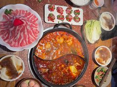 -赵美丽·重庆社区火锅·直营店(火车东站·中豪国际店)