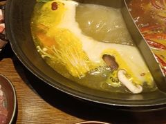 -巴卤社老火锅(财富店)
