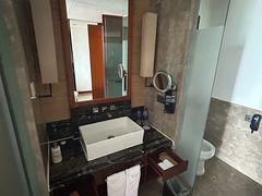 -三亚湾海居雅高铂尔曼度假酒店