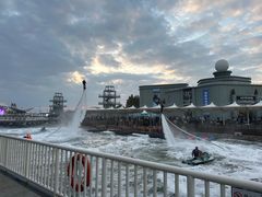 -泰达航母主题公园