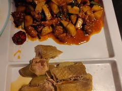 -隔壁老王·家常云南菜(花巷店)