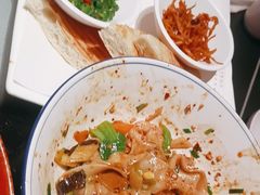 -鸽子侯·家宴·平价海鲜(市图书馆店)