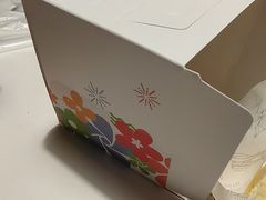 -花花卷卷·鲜食蛋糕(静安久光百货店)