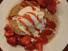 草莓pancake-Pancakes on the rocks(Darling Harbour)