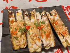 蛏子皇-辉记炭烧海鲜大排档·老字号(福田店)