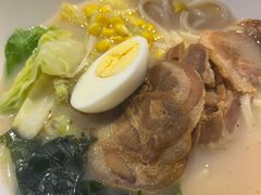 -彗星餐厅(香港迪士尼乐园)