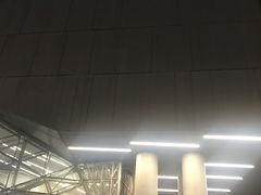 -虹桥艺术中心
