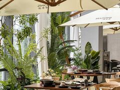 -肆季荟·SEASONS(江苏电视塔店)