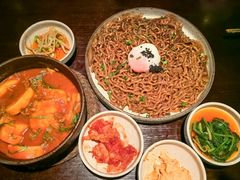 -Fuzzy Bistro 浮几韩餐·茶酒馆