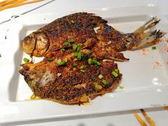 烤鲫鱼-庞家烧烤客栈(炮台山店)