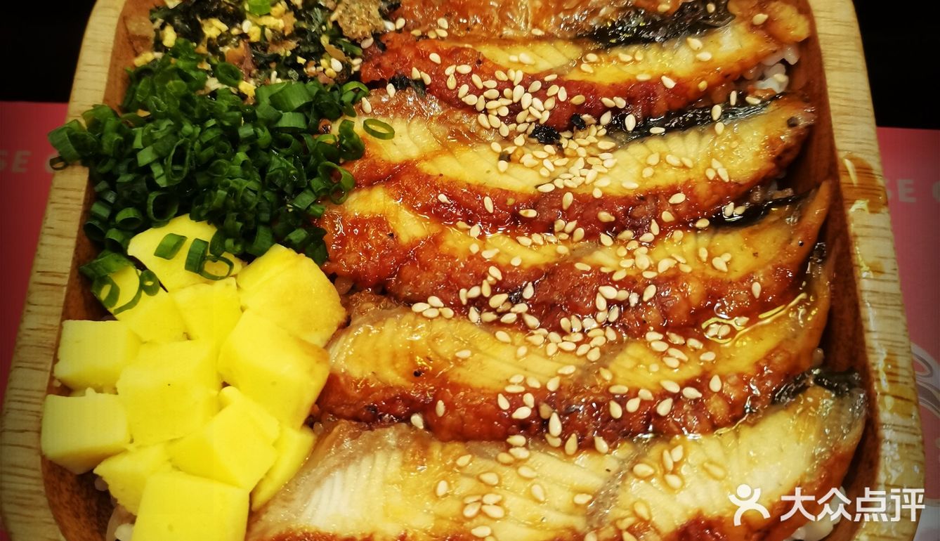 说实话我没吃太饱，后来回家又吃了一堆哈哈哈