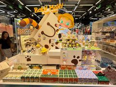 -泡泡玛特POPMART(侨福芳草地店)