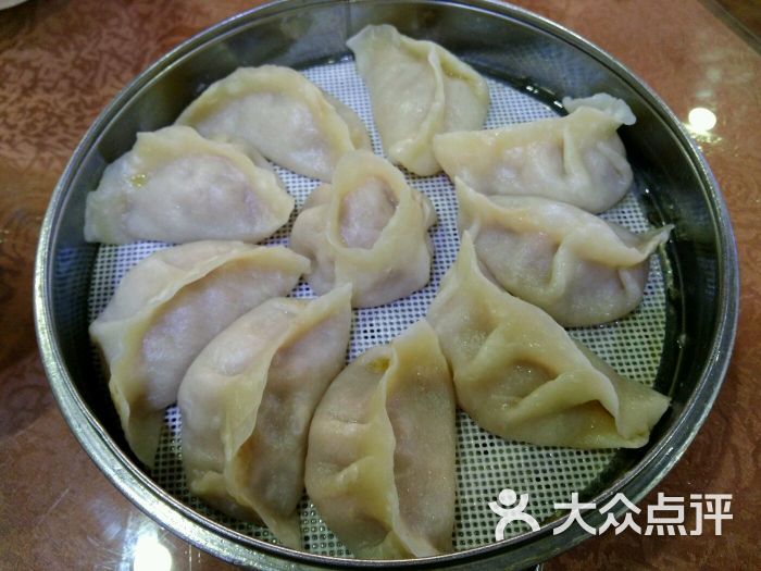 蒙三羊蒙古烤羊排(呼家楼店)-羊肉蒸饺图片-北京美食-大众点评网