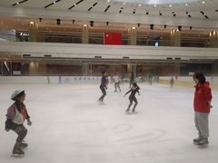 -陈露国际冰上中心(天津嘉里汇店)