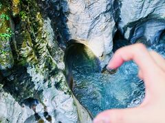 -蝶舞清江·恩施地心谷景区