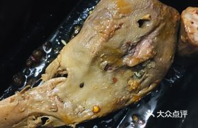 Signature Spicy Braised Duck Heads