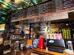 -丽纳尔斯酒吧咖啡LENORE’S BAR(三经街店)